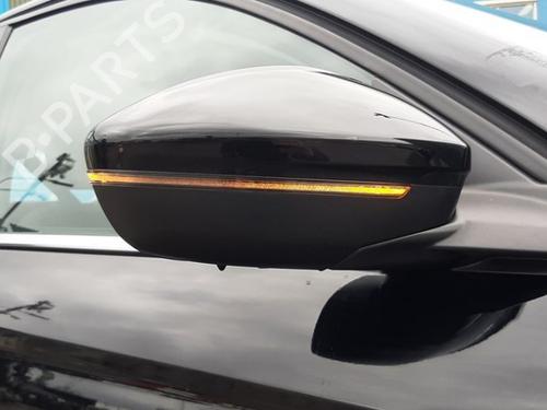 Used Right mirror Right mirror 37760505 37760505