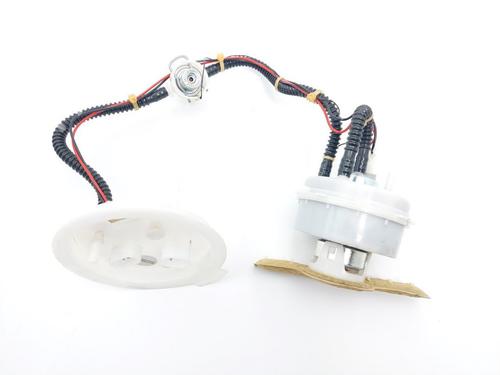 Used Fuel pump BMW 6 Coupe (F13) 650 i xDrive (449 hp) 19769048
