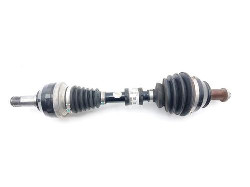 Used Left front driveshaft MERCEDES-BENZ CLA Shooting Brake (X118) CLA 250 e (118.686) (218 hp) 31365100