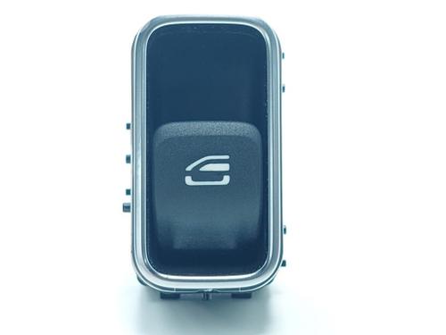 Used Switch Switch MERCEDES-BENZ GLA (H247) GLA 200 (247.787) (163 hp) 19768831 19768831