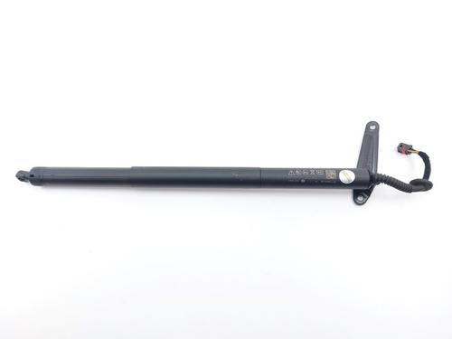 BP30688652M83 main image