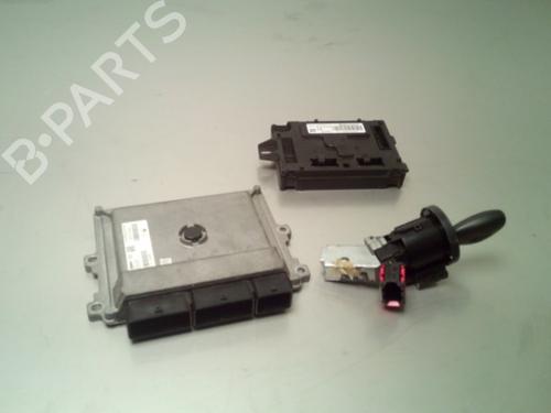 Used Switch DACIA LOGAN MCV II TCe 90 (K8M1, K8MA, K8AC) (90 hp) 19755547