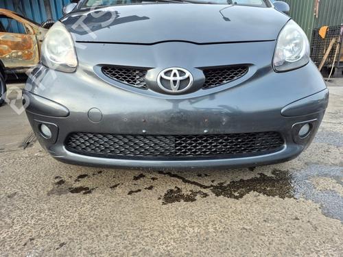 Used Front bumper TOYOTA AYGO (_B1_) 1.0 (KGB10_, KGB10R) (68 hp) 33129166