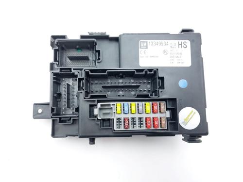 Used Fuse box Fuse box OPEL MERIVA B MPV (S10) 1.4 (75) (120 hp) 35793034 35793034