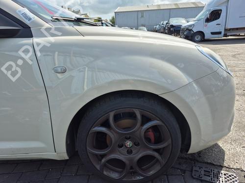Used Right front fenders ALFA ROMEO MITO (955_) 1.3 MultiJet (955AXT1A, 955AYA1A) (80 hp) 28493028