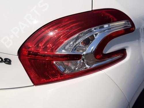 Used Right taillight Right taillight 37760580 37760580