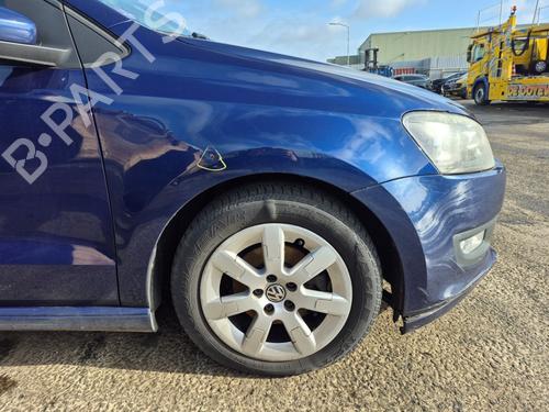 Used Right front fenders VW POLO V (6R1, 6C1) 1.2 TDI (75 hp) 32628560