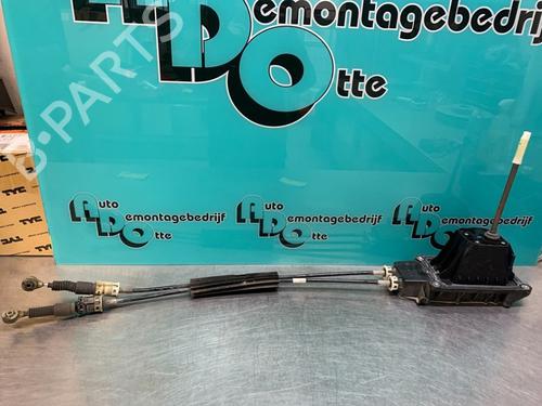 Used Gear lever Gear lever RENAULT CLIO III (BR0/1, CR0/1) 1.2 16V (BR0P, CR0P) (101 hp) 19622535 19622535