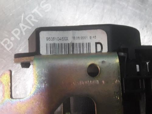 Front right seatbelt PEUGEOT 206 Hatchback (2A/C) 1.4 i | BP19616330I25 