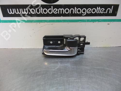 Used Exterior handle TOYOTA COROLLA (_E12_) 1.6 VVT-i (ZZE121_, ZZE121R) (110 hp) 19607900