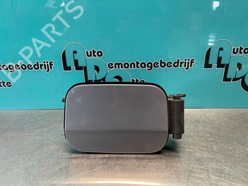 Used Fuel flap BMW 5 (E60) 525 i (218 hp) 20719678
