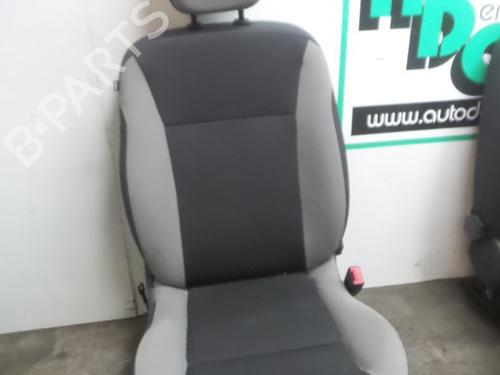 Used Right front seat Right front seat 19605959 19605959