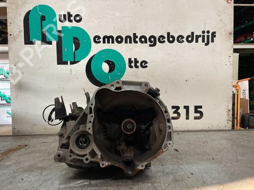 Getriebe für NISSAN MICRA III (K12) 1.2 16V (65 hp) 32846267