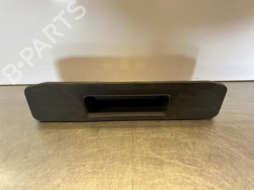 Used Tailgate handle Tailgate handle 39065747 39065747