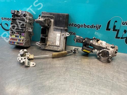 Used Switch Switch 28298688 28298688