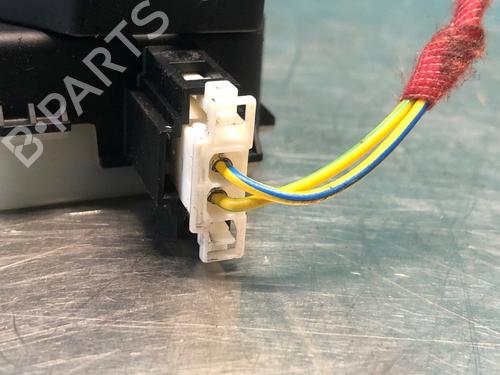 Fuel door actuator MERCEDES-BENZ SLK (R171) 350 (171.456) | BP28299424E18