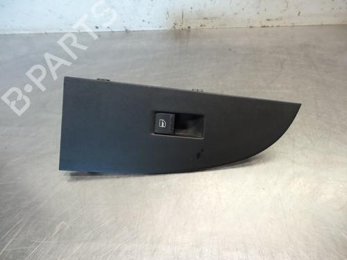 Used Switch SEAT LEON (1P1) 1.9 TDI (105 hp) 19594211