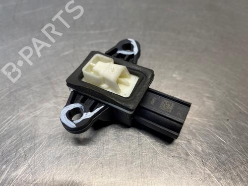 Electronic sensor VOLVO V40 Hatchback (525) D2 | BP30811042M84 - Image 3