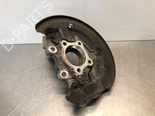 Left front steering knuckle VOLVO V40 Hatchback (525) D2 | BP30052151M25 