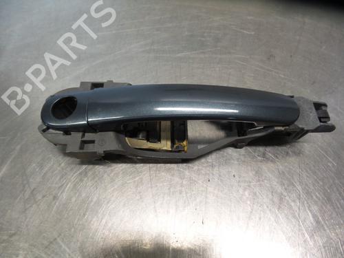 Used Front right exterior door handle VW POLO (9N_, 9A_) 1.4 16V (75 hp) 19592449