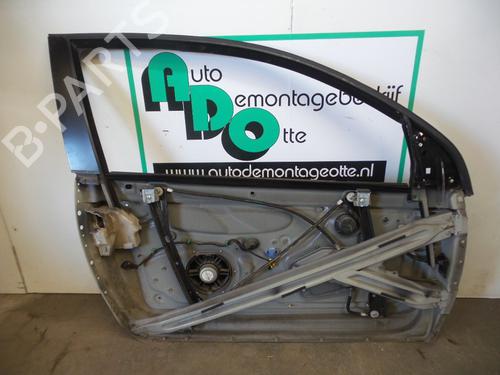 Used Right front door VW GOLF V (1K1) 1.6 FSI (115 hp) 19608563