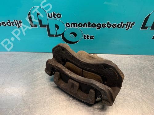 Used Right front brake caliper MITSUBISHI OUTLANDER I (CU_W) 2.0 (CU2W) (136 hp) 19626201