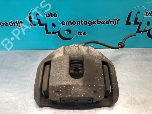 Used Right front brake caliper BMW 5 (E60) 525 i (218 hp) 20719553