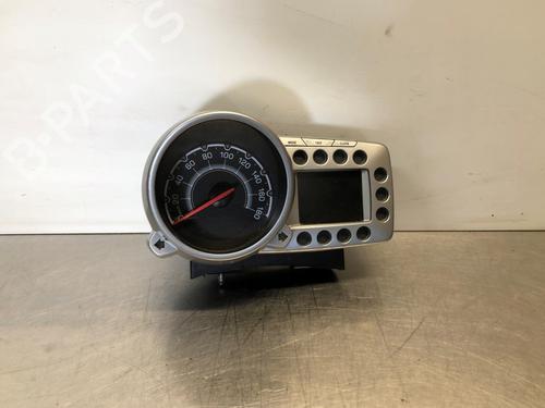 Used Instrument cluster CHEVROLET SPARK (M300) 1.0 LPG (65 hp) 28300635