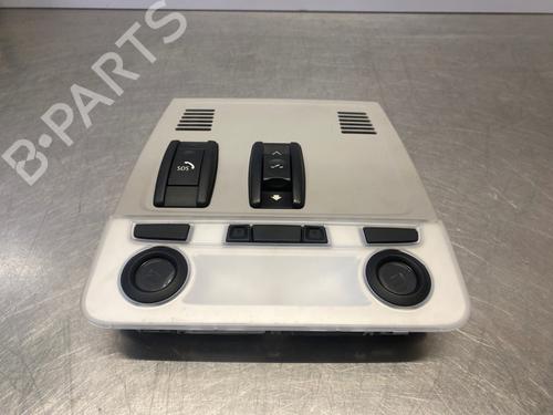 Luz interior BMW 3 (E90) 318 i (143 hp) 33115979