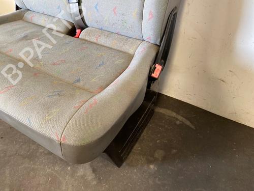 Right front seat VW TRANSPORTER T5 Van (7HA, 7HH, 7EA, 7EH) 1.9 TDI | BP39647819C16 - Image 4