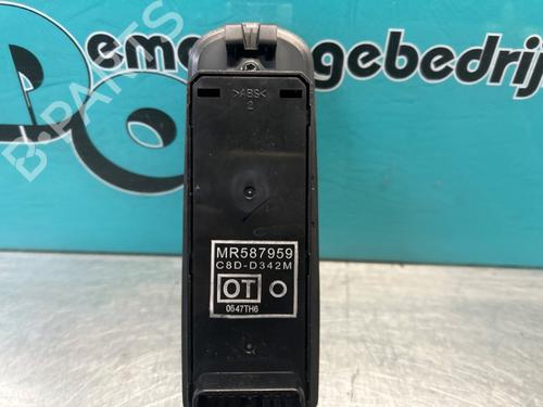 Switch MITSUBISHI COLT VI (Z3_A, Z2_A) 1.1 (Z31A, Z32A) | BP28298322I30 