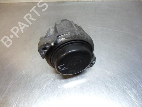 Used Engine mount BMW 1 (E87) 116 i (115 hp) 19600977