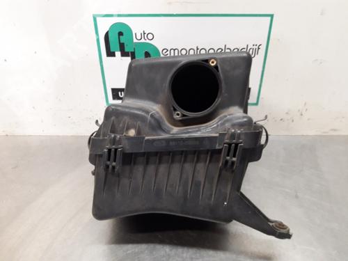Luftfilter kasse Luftfilter kasse KIA SORENTO I (JC) 2.5 CRDi 4WD (140 hp) 19613944 19613944
