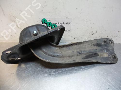 Used Right rear suspension arm AUDI A3 (8P1) 1.6 FSI (115 hp) 19600842