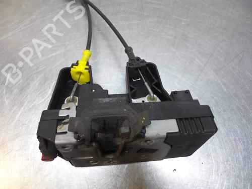 Rear right lock OPEL VIVARO A Van (X83) 1.9 DI (F7) | BP19610039C99 