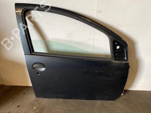 Dør højre fortil Dør højre fortil CITROËN C1 (PM_, PN_) 1.0 (68 hp) 39742115 39742115