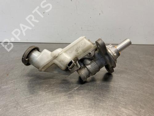 Used Brake master cylinder SUZUKI ALTO VII (GF, HA25_, HA35_) 1.0 (AMF310, GFC31S) (68 hp) 30793930