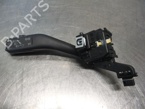 Used Steering column stalk VW TOURAN (1T1, 1T2) 1.6 FSI (115 hp) 19592688