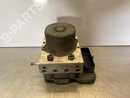 Used ABS pump ABS pump MERCEDES-BENZ A-CLASS (W176) A 180 CDI / d (176.012) (109 hp) 39647774 39647774
