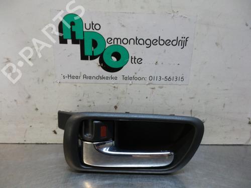 Used Front left exterior door handle TOYOTA COROLLA Verso (ZER_, ZZE12_, R1_) 1.8 (ZNR11_, ZNR11R) (129 hp) 19598976