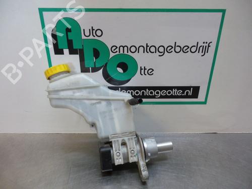 Used Brake master cylinder ALFA ROMEO MITO (955_) 1.3 MultiJet (955AXT1A) (84 hp) 19605232