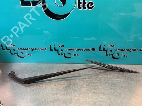 Used Front windshield wiper arm MAZDA 5 (CR) 1.8 (CR19) (116 hp) 19628671