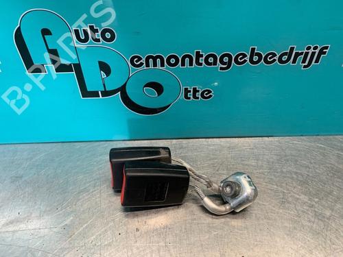 Seat buckle SEAT LEON (1P1) 2.0 TDI | BP19624405I32 