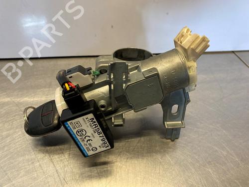 Switch MITSUBISHI GRANDIS (NA_W) 2.4 MIVEC (NA4W) | BP36048524I30 - Image 2