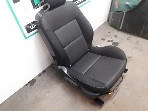 Right front seat PEUGEOT 207 CC (WD_) 1.6 16V | BP19617194C16 