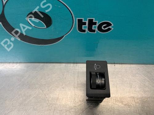 Used Switch LEXUS IS I (_E1_) 200 (GXE10) (155 hp) 19627389
