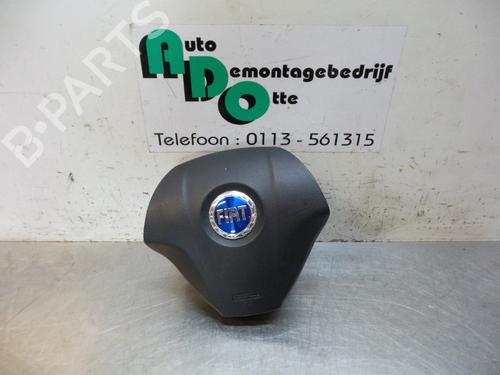 Used Driver airbag FIAT GRANDE PUNTO (199_) 1.4 (199AXB11, 199AXB1A, 199BXB1A, 199AXL1A) (77 hp) 19596730