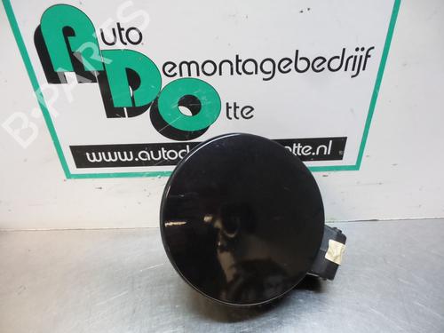 Used Fuel flap VW GOLF PLUS V (5M1, 521) 1.9 TDI (105 hp) 19608880