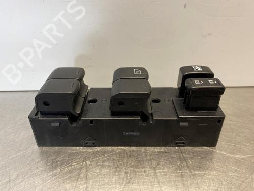 Switch NISSAN NOTE (E12) 1.2 | BP28354567I30 
