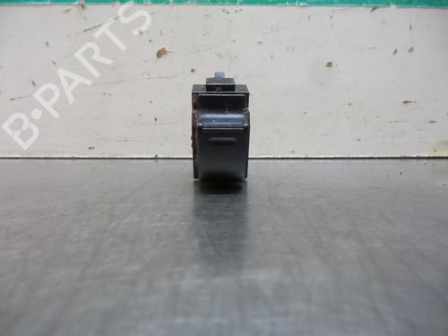 Used Switch TOYOTA AVENSIS (_T22_) 1.8 i (AT221_, AT221R) (110 hp) 19610255